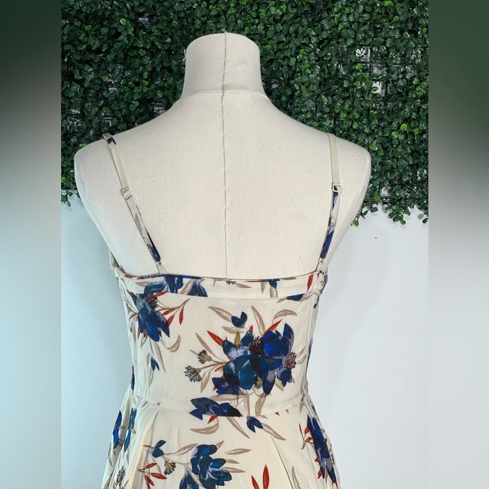 Aritzia Talula Lapinsky Tan Blue Floral Fit and Flare Mini Dress Size 6 - Picture 5 of 10